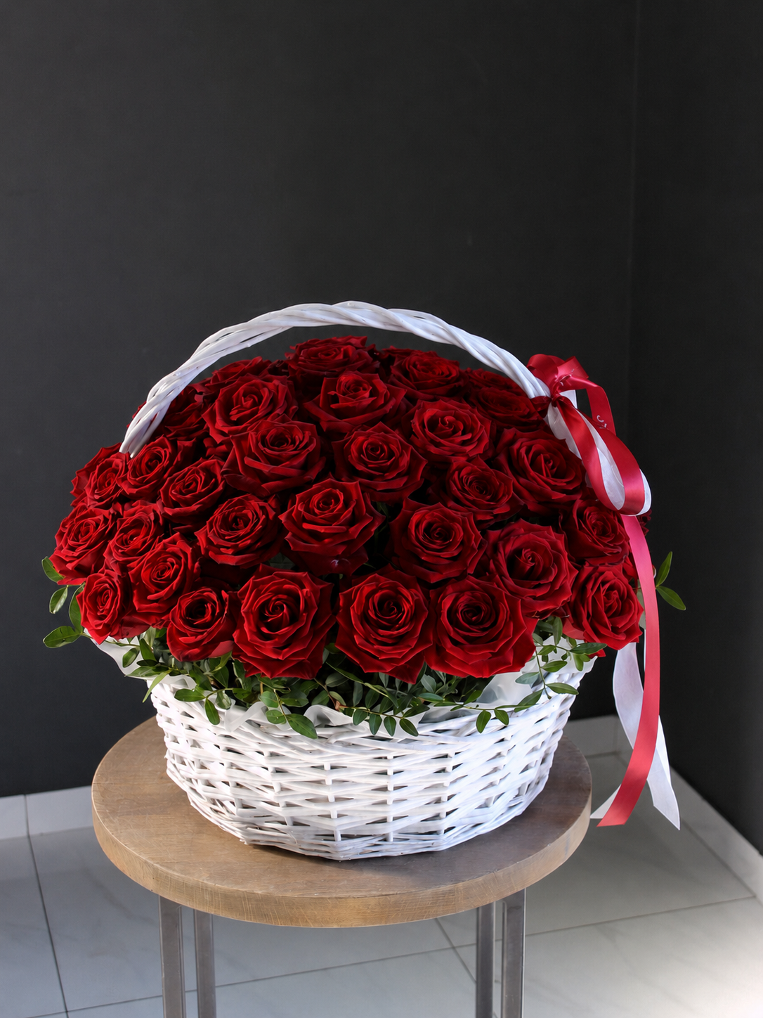 100 Red Roses Basket