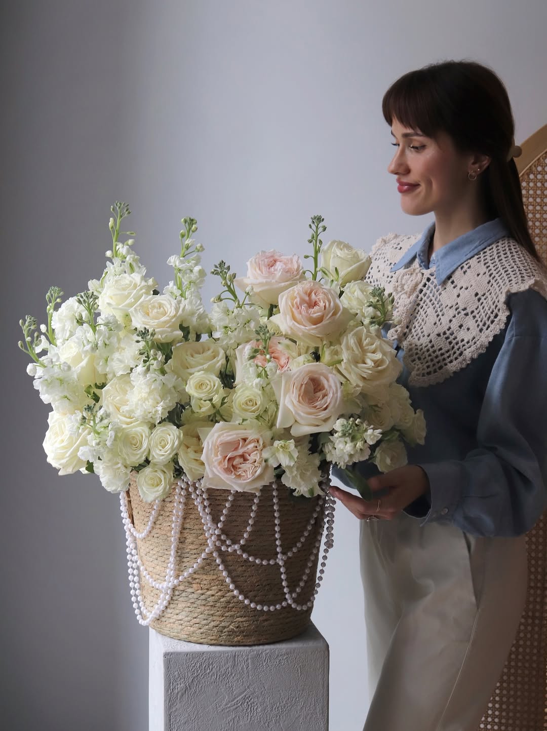 Flower Basket "Elizabeth"