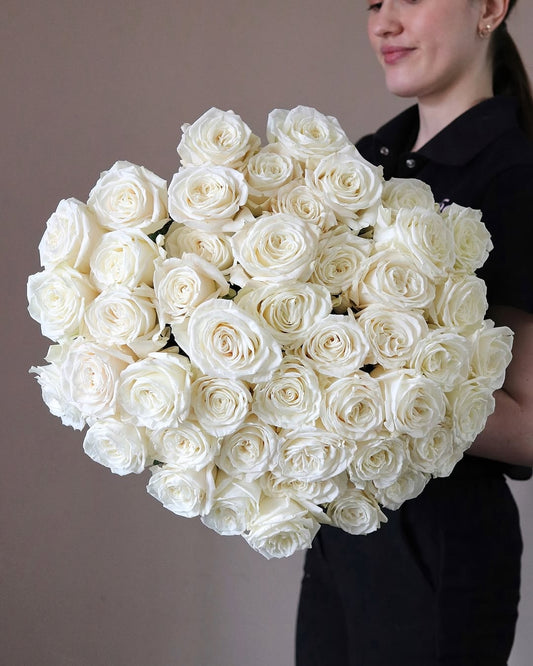 50 White Roses