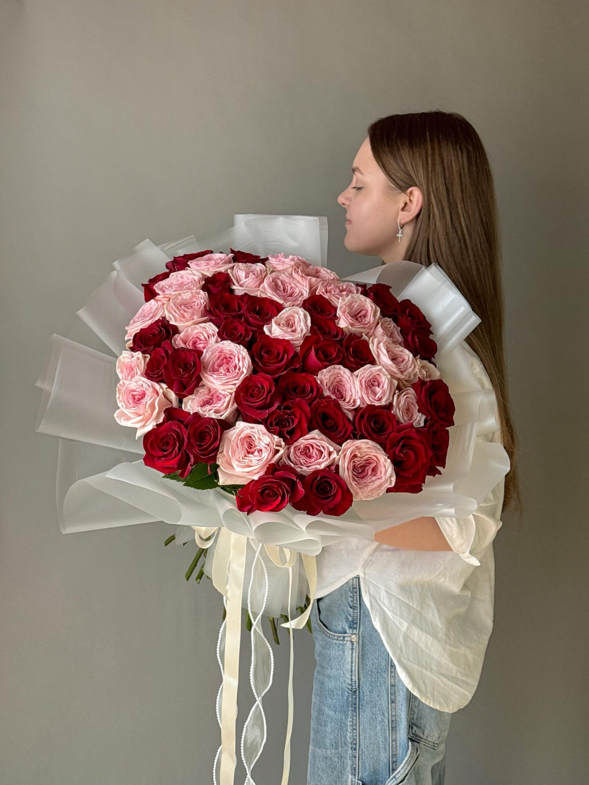 50 Red and Pink Roses